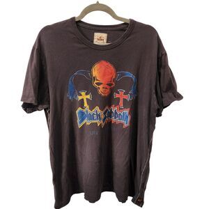 Trunk Ltd Black Sabbath Skull Graphic Tee Distressed Y2K Rock Shirt XL